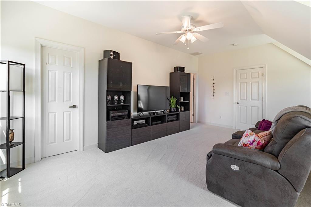 2207 Brigham Road Greensboro, NC 27409 - Photo 21 of 30 Gallery Image 21