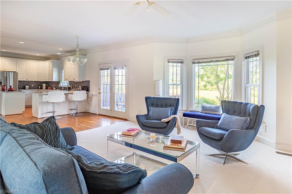 2207 Brigham Road Greensboro, NC 27409 - Photo 8 of 30 Gallery Image 8