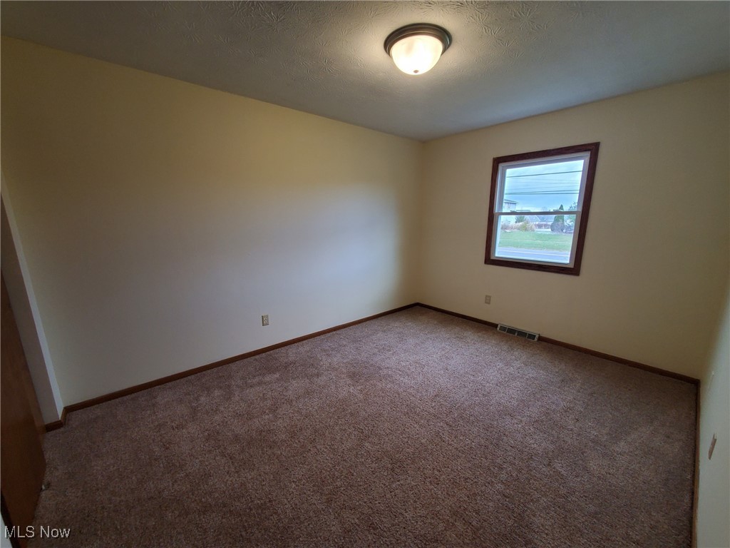 1272 State Road Wadsworth, OH 44281 - Photo 10 of 33 Bedroom #2