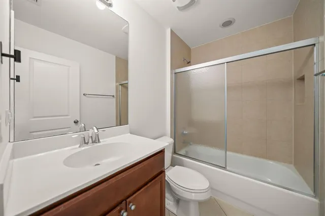 $3,200 | 2939 Tortola Way, Unit 2939, Cooper City, FL 33024