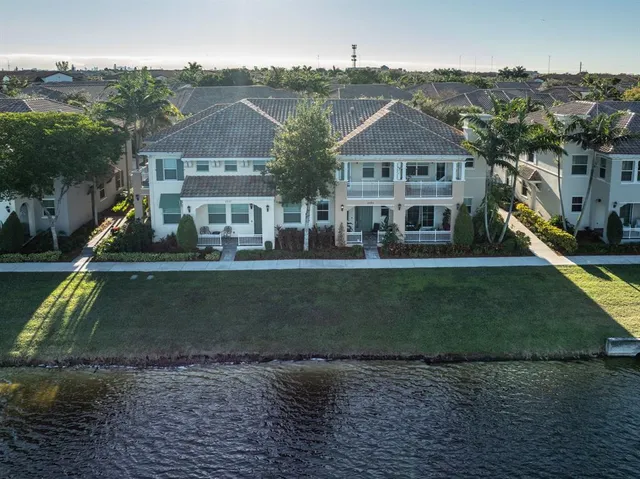 $3,200 | 2939 Tortola Way, Unit 2939, Cooper City, FL 33024