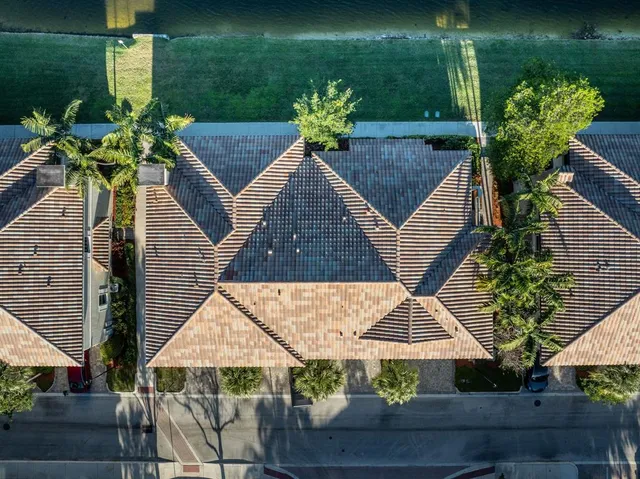 $3,200 | 2939 Tortola Way, Unit 2939, Cooper City, FL 33024