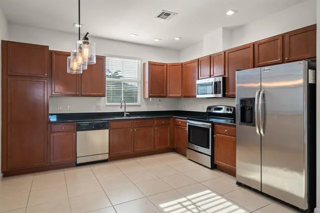 $3,200 | 2939 Tortola Way, Unit 2939, Cooper City, FL 33024