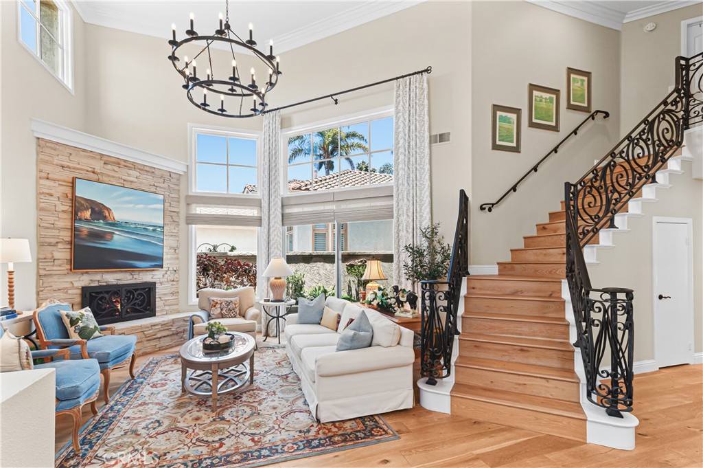 44 San Raphael Dana Point, CA 92629 - Photo 2 of 45