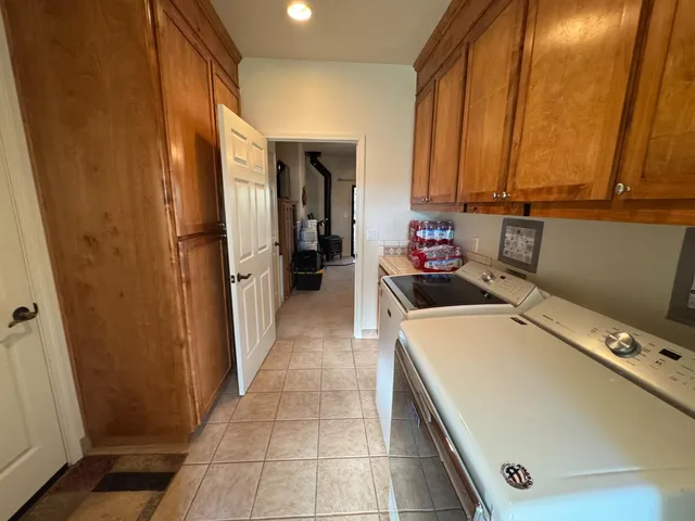 $1,179,000 | 1551 John Dear Road, Mokelumne Hill, CA 95248