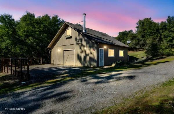 $998,600 | 1551 John Dear Road, Mokelumne Hill, CA 95248