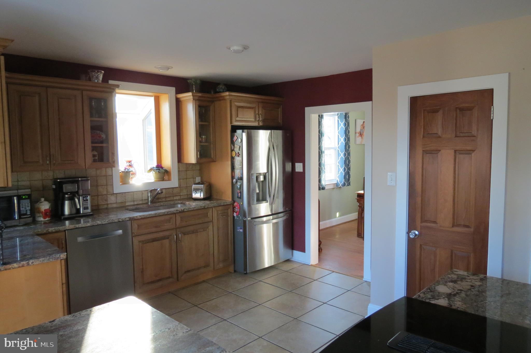 323 Orchard Road Springfield, PA 19064 - Photo 8 of 34
