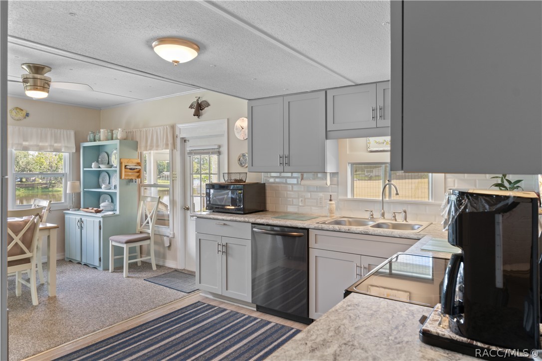 10312 East Pike Drive Inverness, FL 34450 - Photo 17 of 31