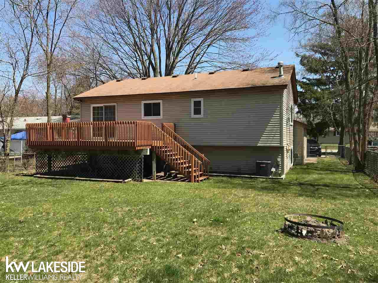 3578 Harrison Avenue Rochester, MI 48307 - Photo 20 of 23 31347276-19.JPG