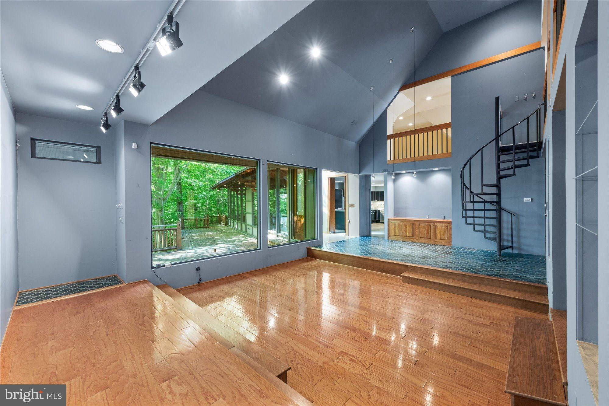 7575 Potomac Fall Road McLean, VA 22102 - Photo 10 of 61