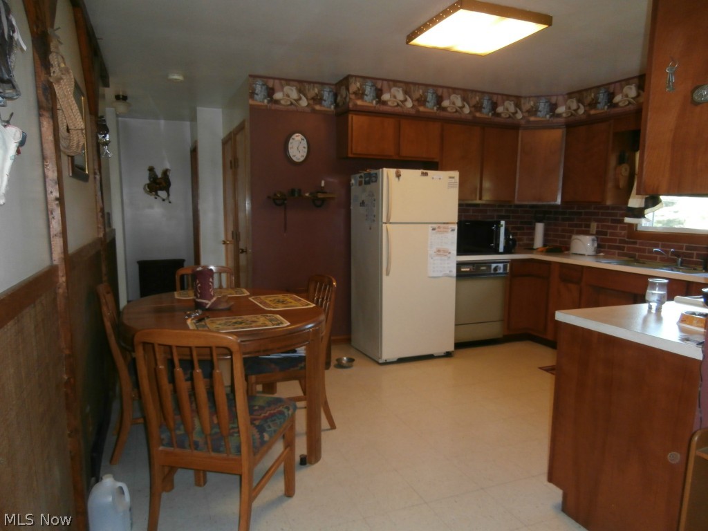 4449 Industry Road Ravenna, OH 44266 - Photo 8 of 24 Gallery Image 8