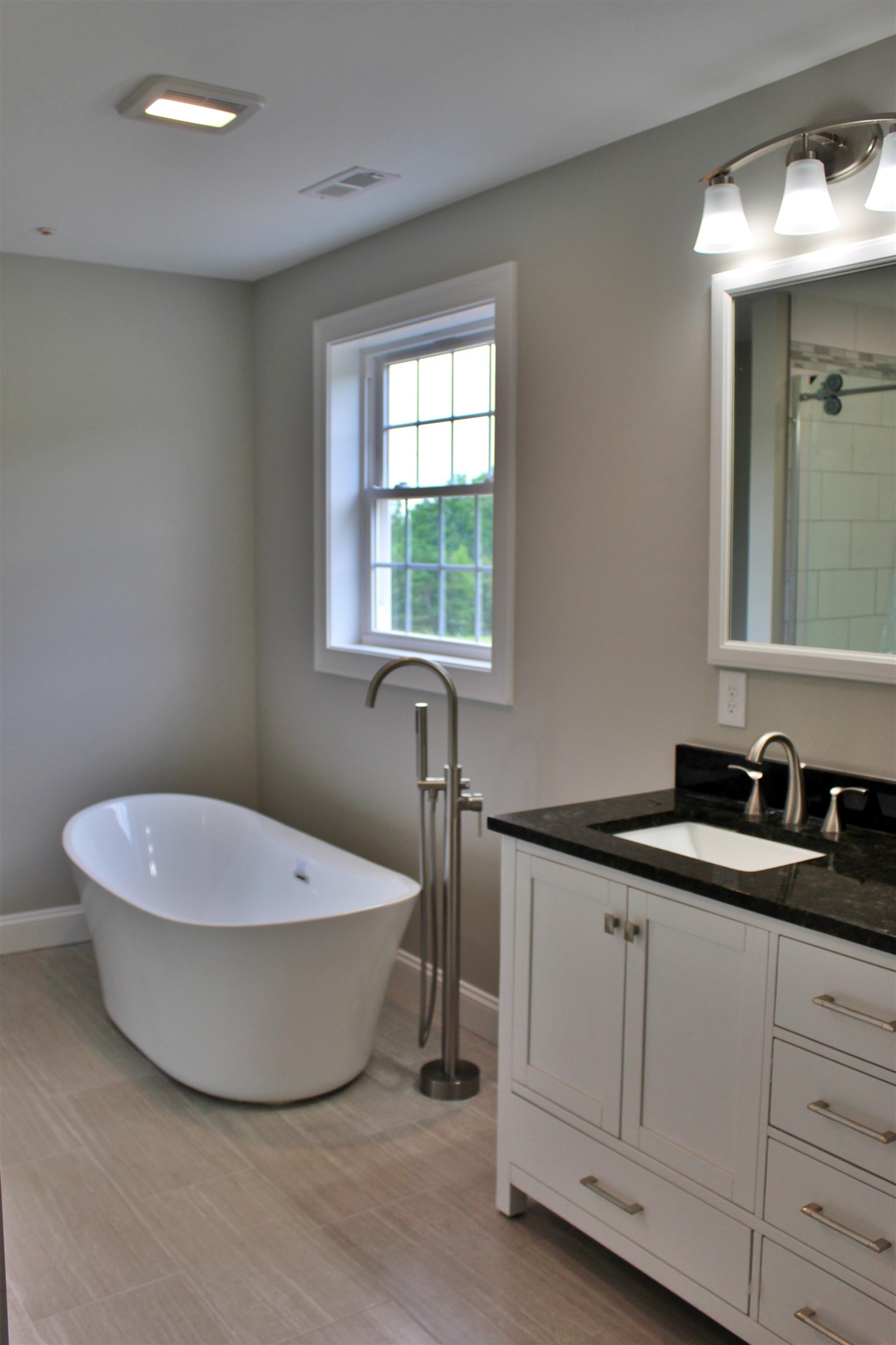 53 Sugar Hill Road Weare, NH 03281 - Photo 6 of 11 Gallery Image 6