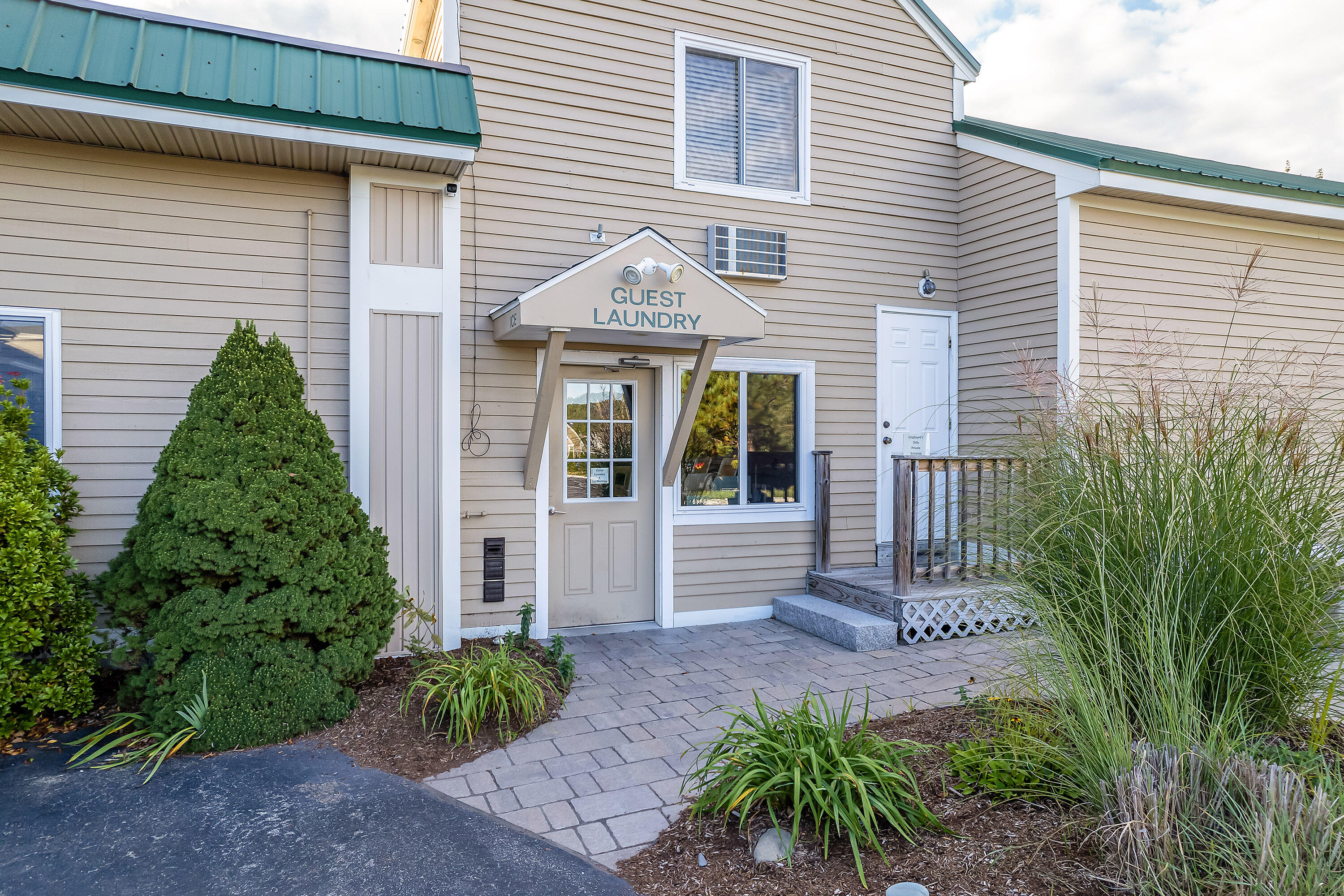 733 Post Road, Unit 222 Wells, ME 04090 - Photo 12 of 32 733 Post Rd #122_114
