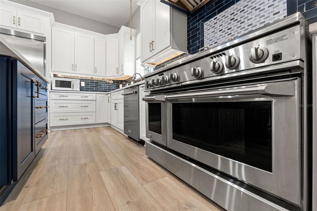 9135 Mazette Road Weeki Wachee, FL 34613 - Photo 19 of 57