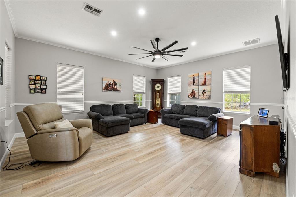 9135 Mazette Road Weeki Wachee, FL 34613 - Photo 27 of 57