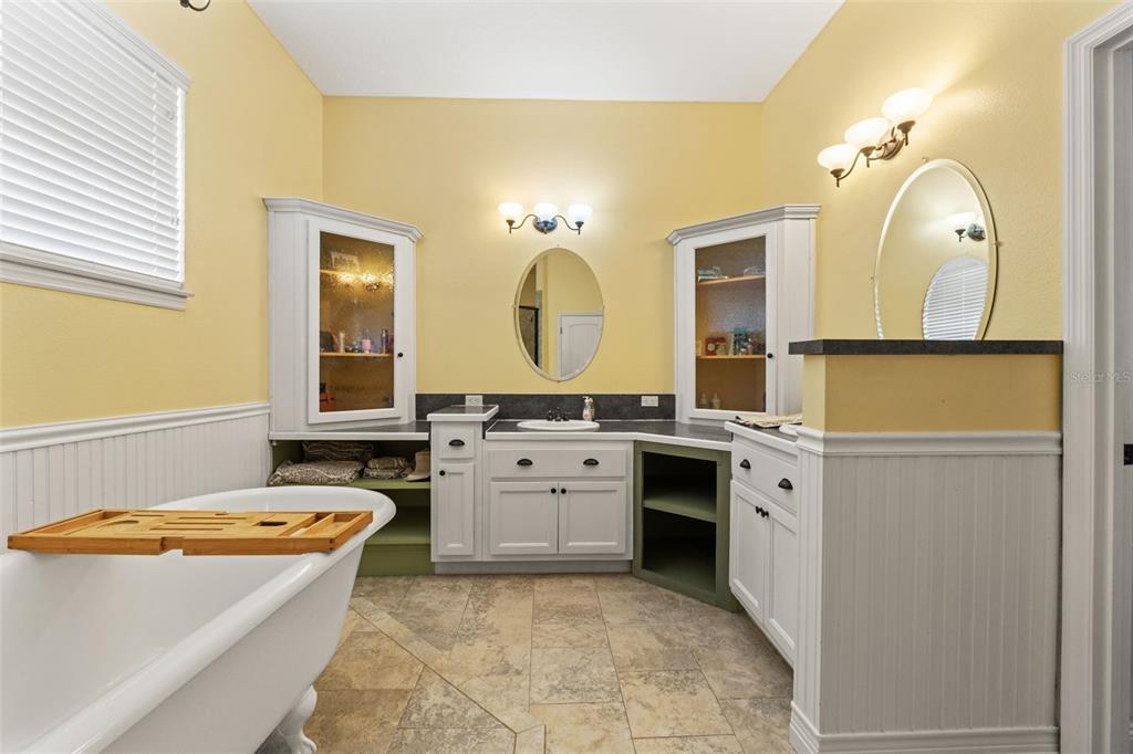 9135 Mazette Road Weeki Wachee, FL 34613 - Photo 42 of 57