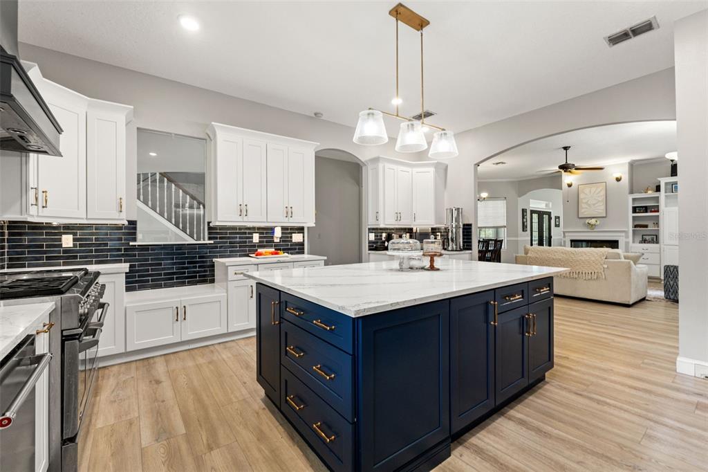 9135 Mazette Road Weeki Wachee, FL 34613 - Photo 10 of 57