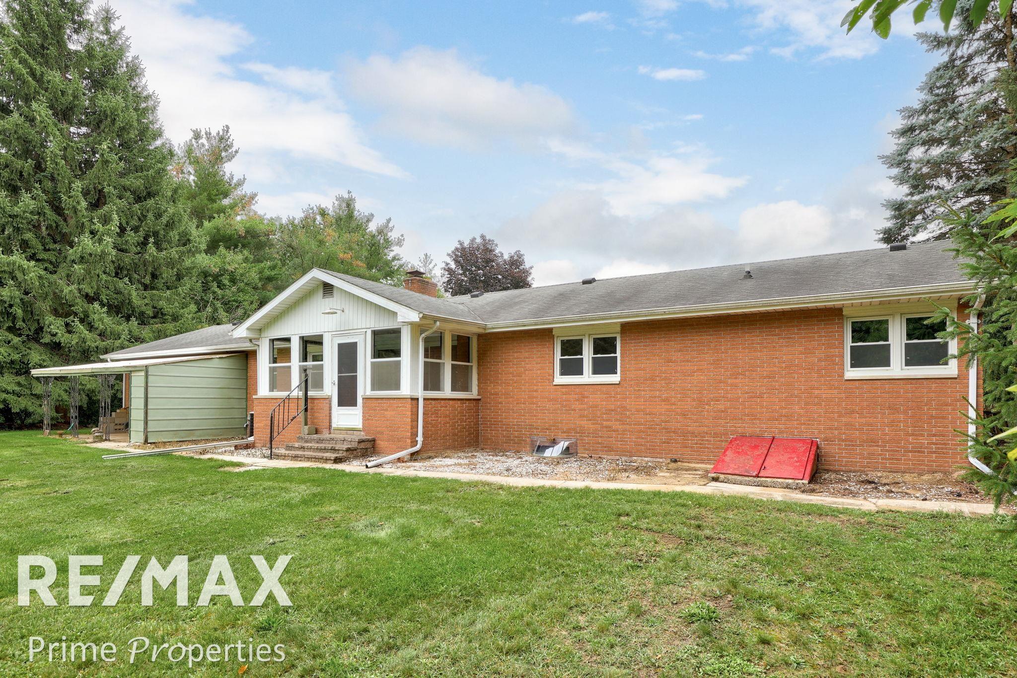 10339 Busch Road Birch Run, MI 48415 - Photo 44 of 70 50105063-43.JPG