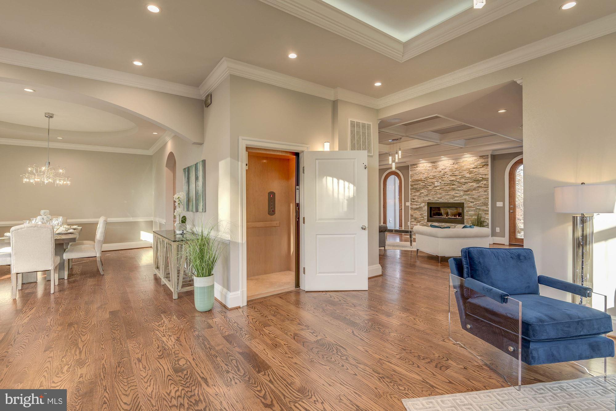 2015 South Arlington Ridge Road Arlington, VA 22202 - Photo 21 of 45