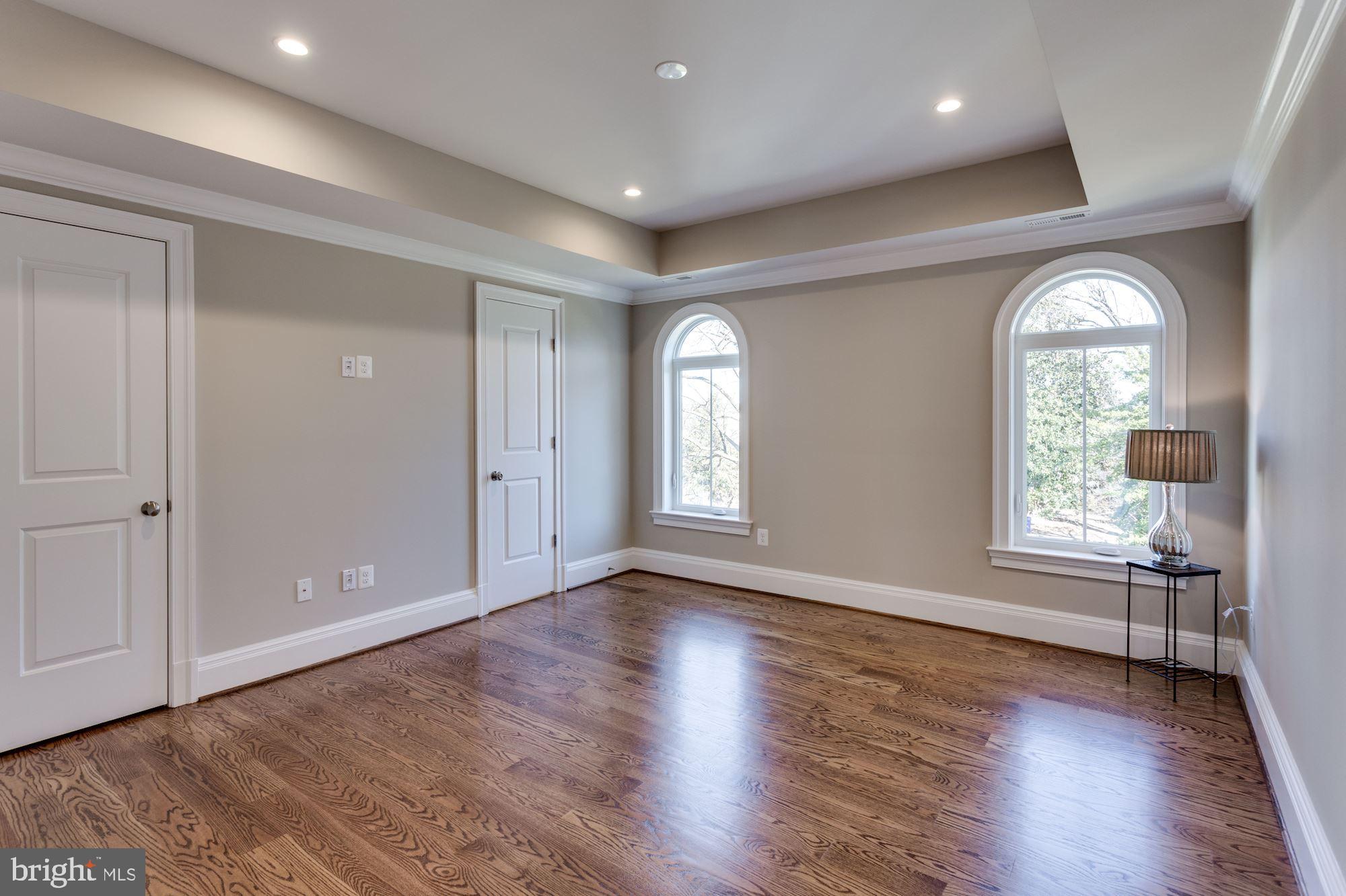 2015 South Arlington Ridge Road Arlington, VA 22202 - Photo 29 of 45