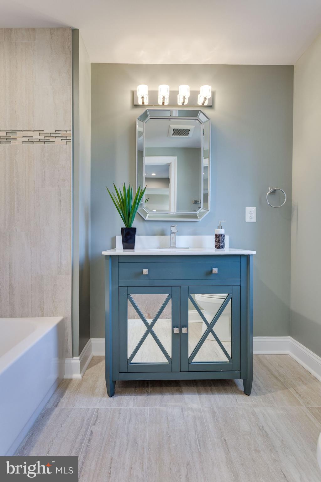 2015 South Arlington Ridge Road Arlington, VA 22202 - Photo 30 of 45