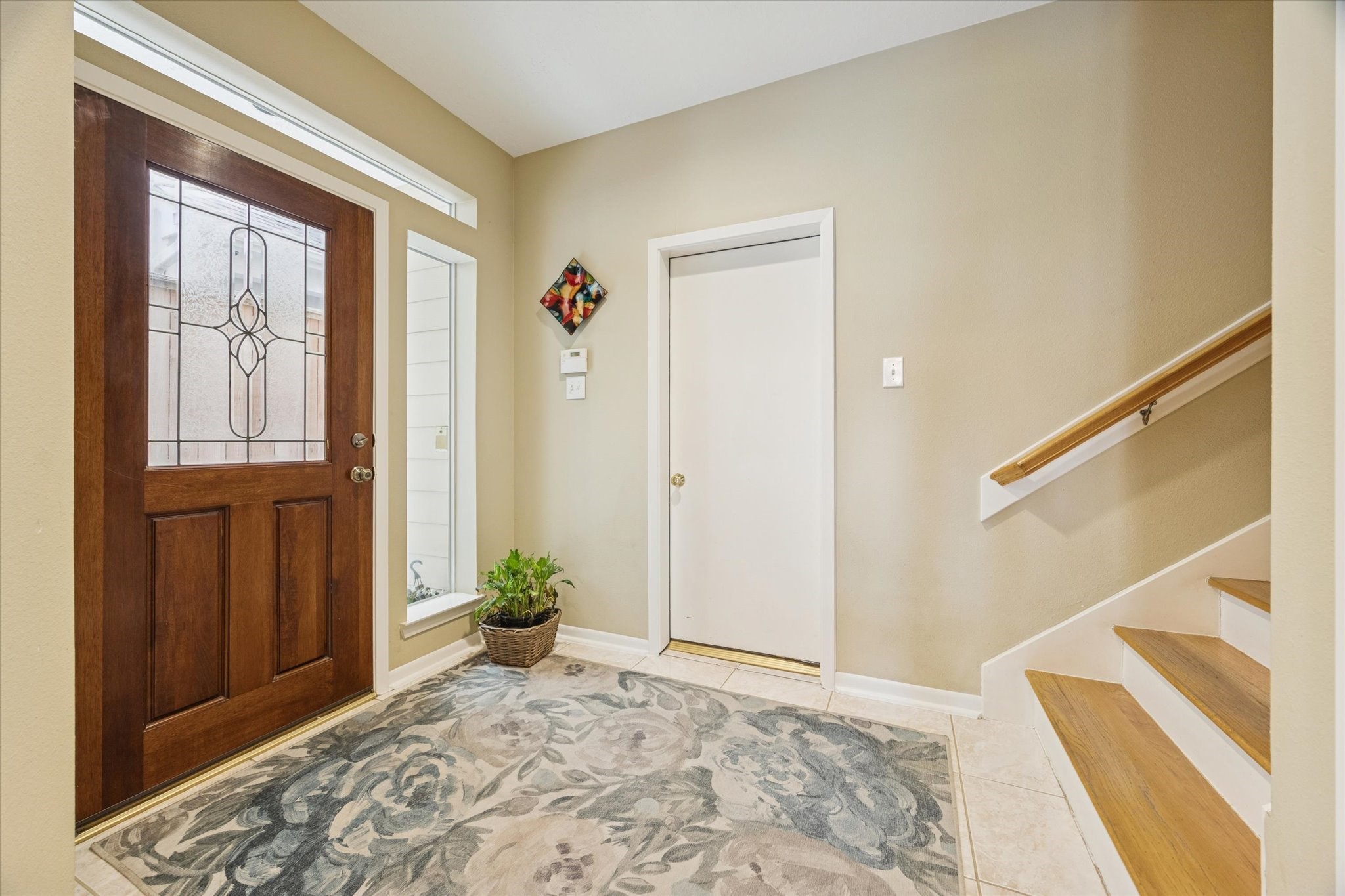 210 Malone Street Houston, TX 77007 - Photo 5 of 35 a view of an entryway with wooden floor