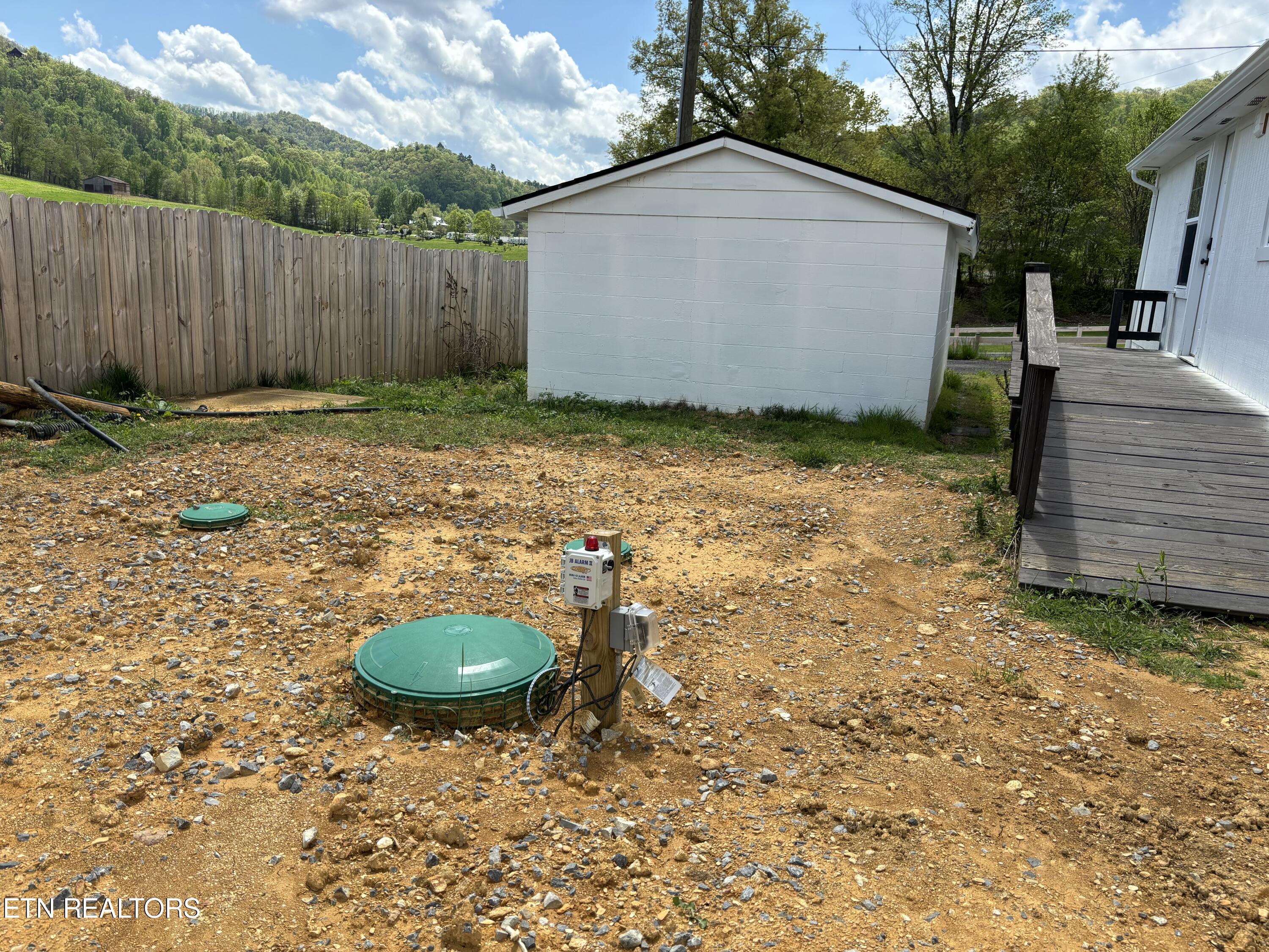 3989 Wears Valley Road Sevierville, TN 37862 - Photo 6 of 34 IMG_0131