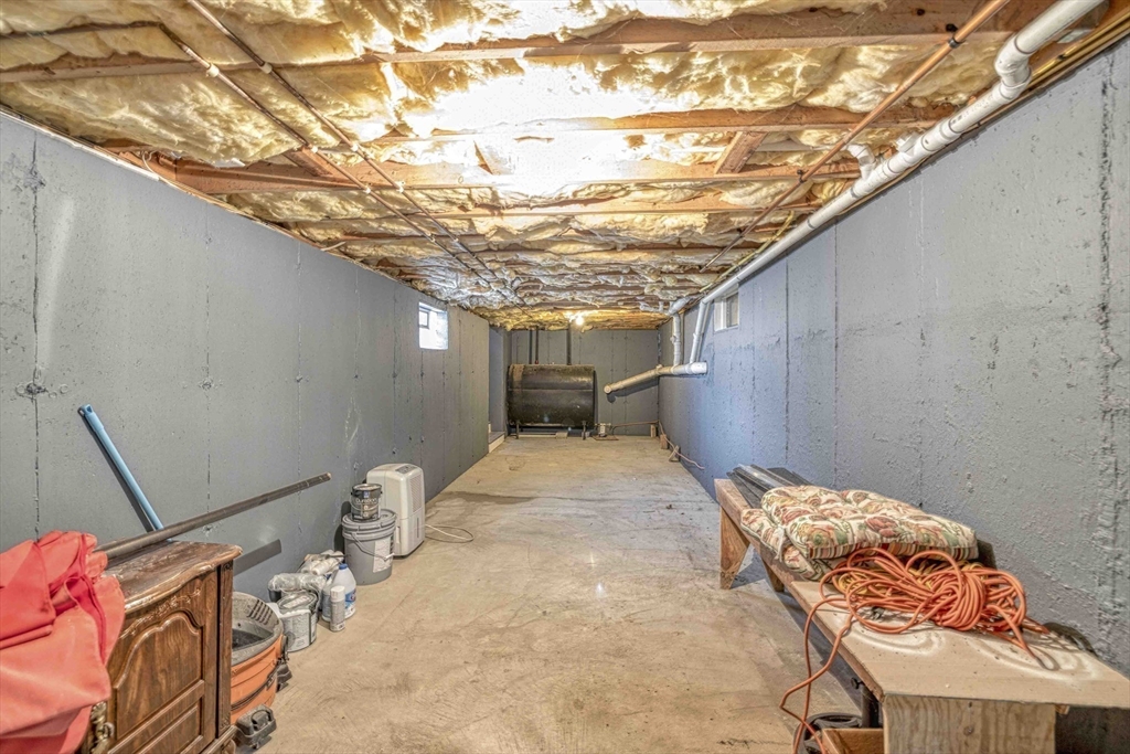 213 Boyden Street Fall River, MA 02721 - Photo 20 of 29