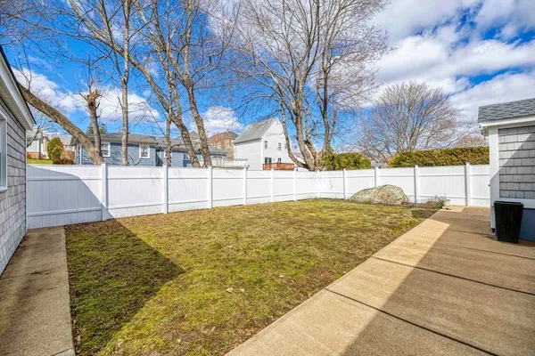 $499,999 | 213 Boyden Street, Fall River, MA 02721