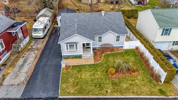 $499,999 | 213 Boyden Street, Fall River, MA 02721
