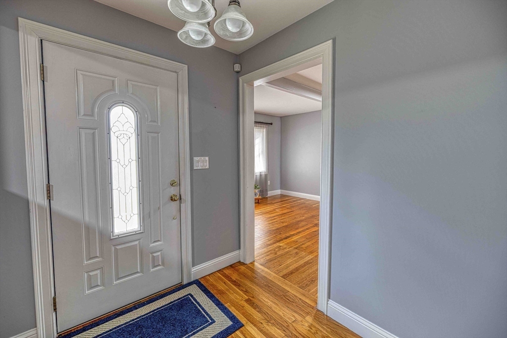 213 Boyden Street Fall River, MA 02721 - Photo 9 of 29