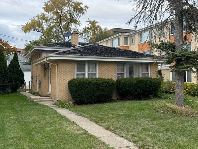 $299,000 | 1374 Jefferson Street, Des Plaines, IL 60016