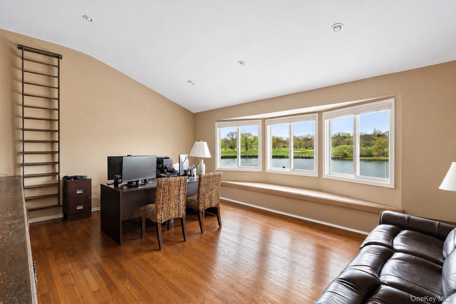 2848 Clubhouse Road Merrick, NY 11566 - Photo 14 of 40
