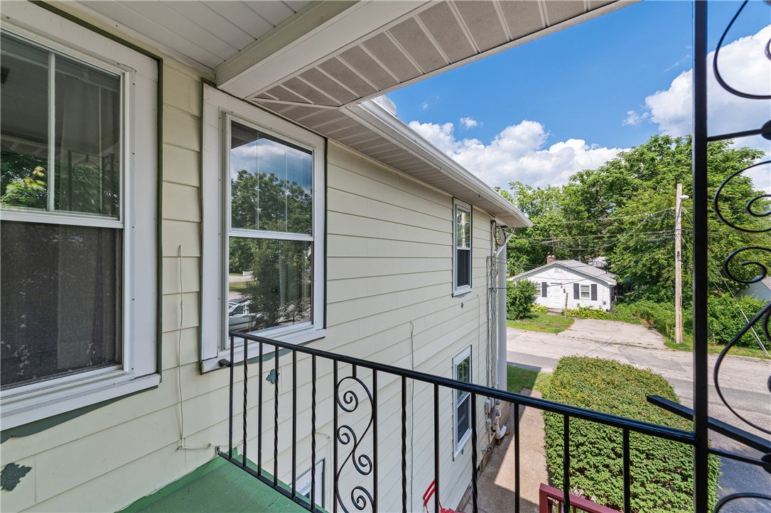 263 St Barnabe Street Woonsocket, RI 02895 - Photo 13 of 34