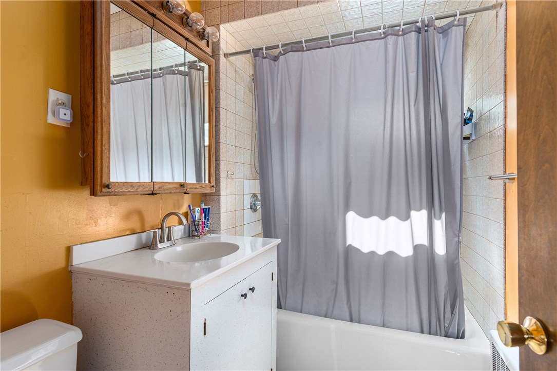 263 St Barnabe Street Woonsocket, RI 02895 - Photo 16 of 34