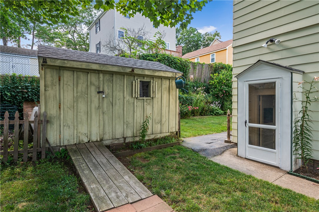 263 St Barnabe Street Woonsocket, RI 02895 - Photo 30 of 34