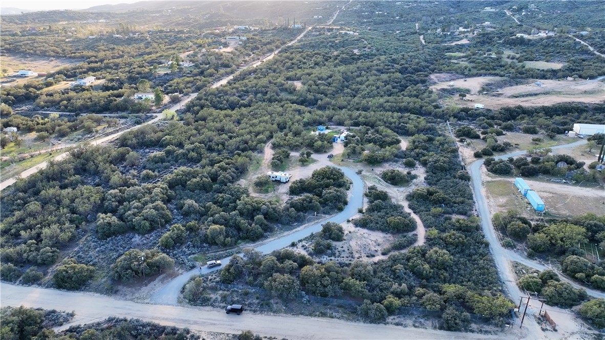 38295 Indian Road Anza, CA 92539 - Photo 7 of 36