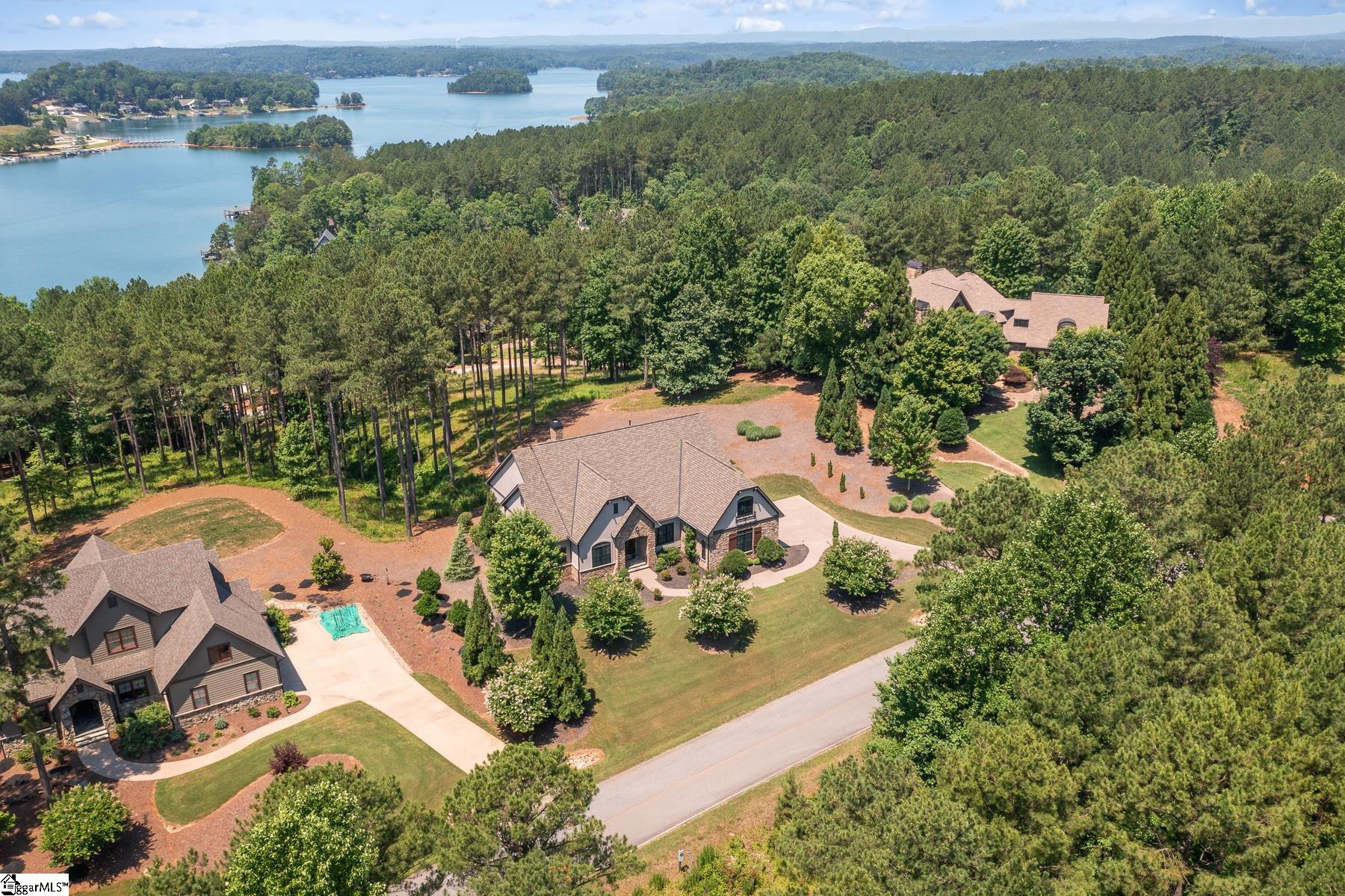 428 Spring Cove Way Six Mile, SC 29682 - Photo 3 of 35 Gallery Image 3