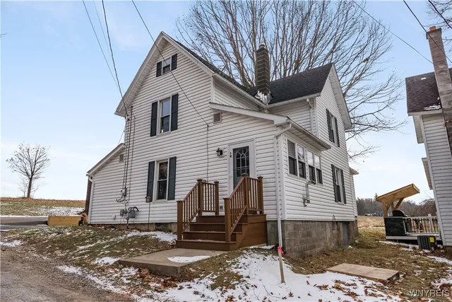 $230,000 | 7048 Safford Avenue, Castile, NY 14530