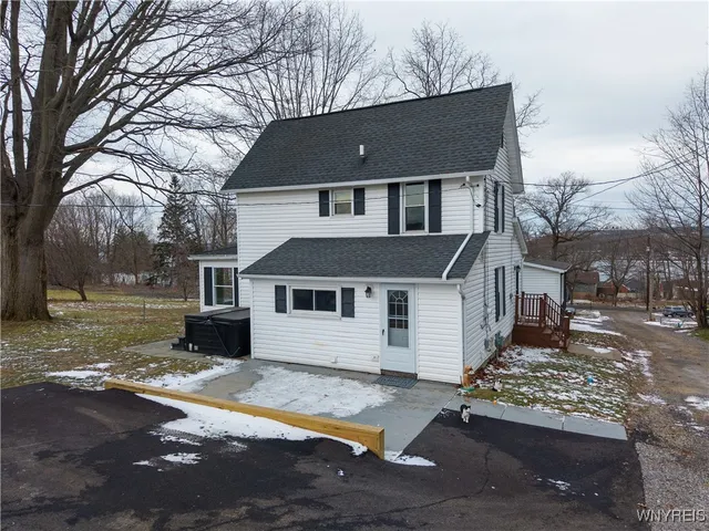 $230,000 | 7048 Safford Avenue, Castile, NY 14530