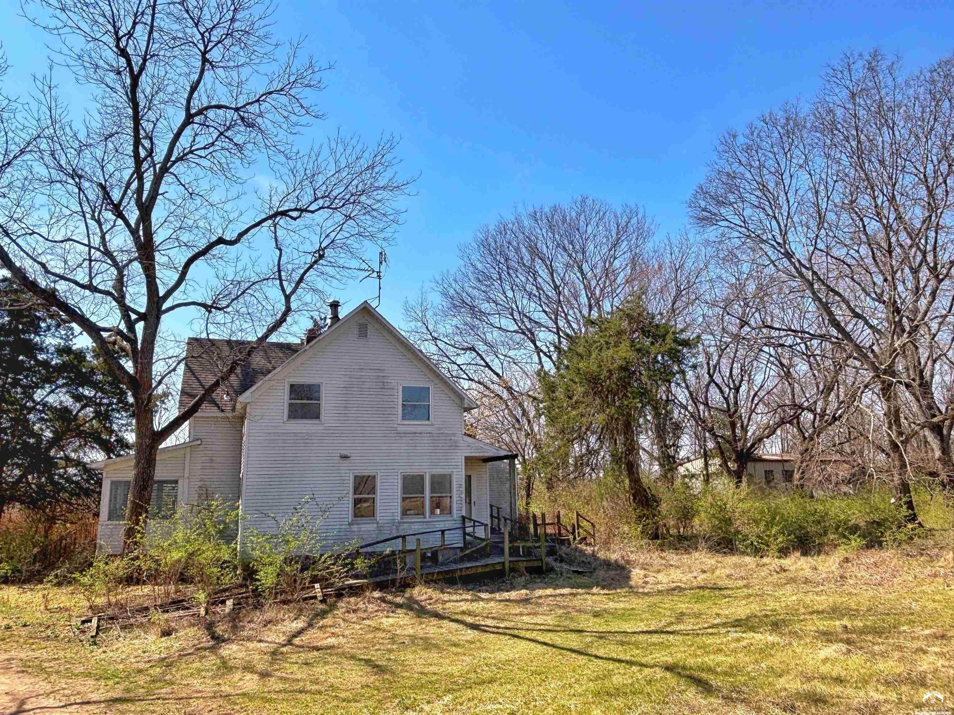 1237 North 900 Road Lawrence, KS 66047 - Photo 15 of 61