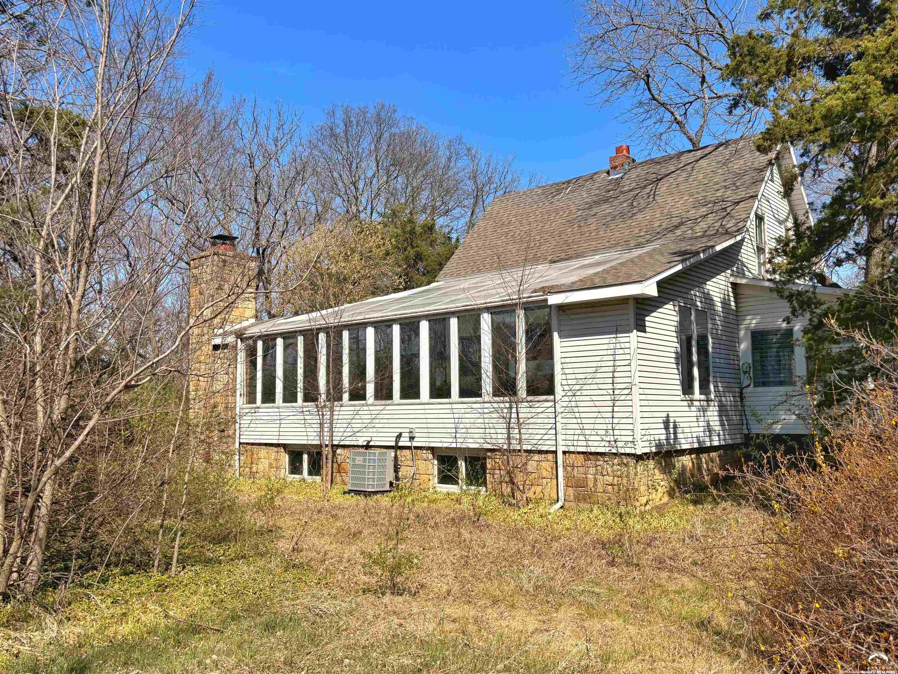 1237 North 900 Road Lawrence, KS 66047 - Photo 17 of 61