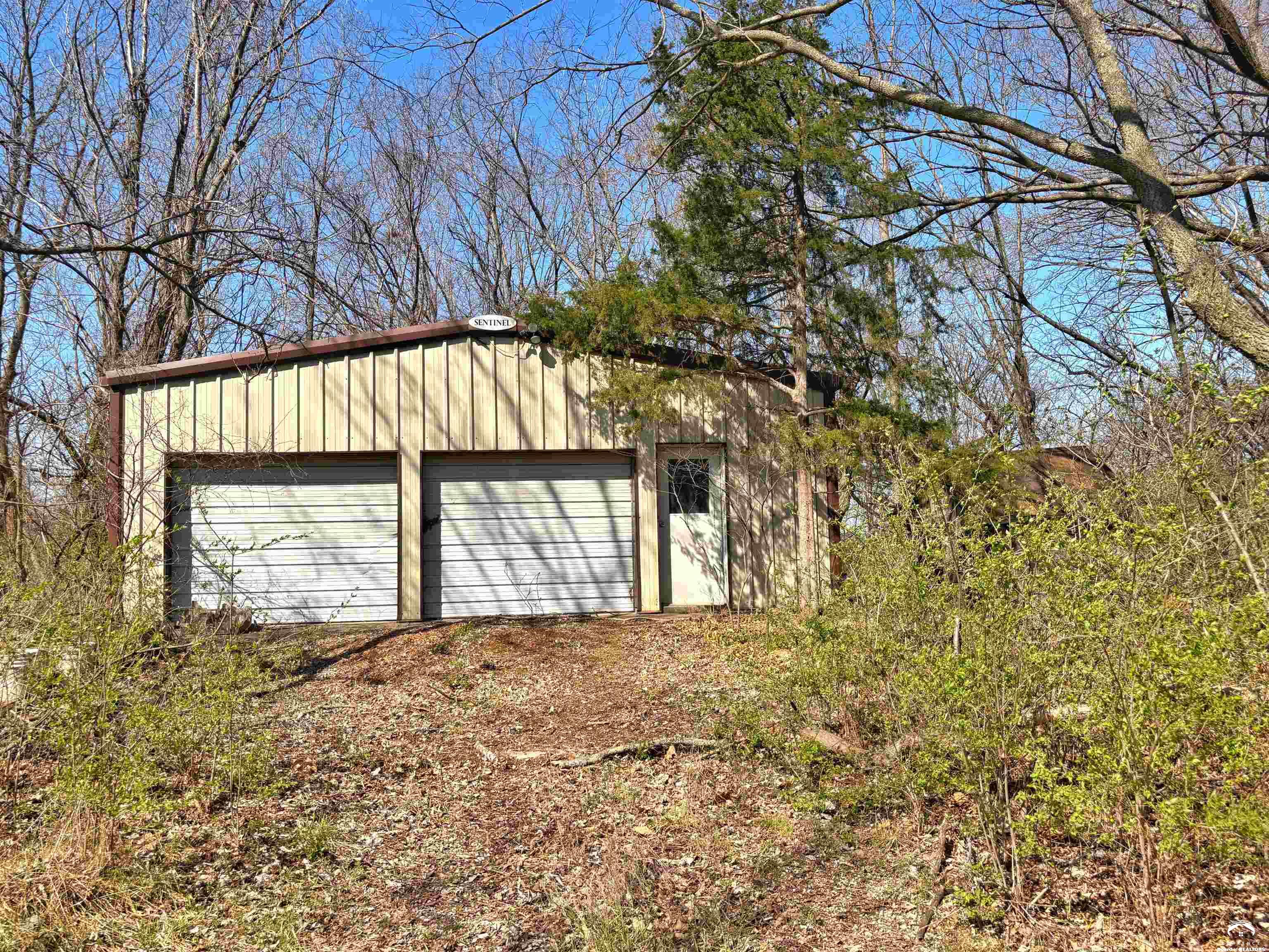 1237 North 900 Road Lawrence, KS 66047 - Photo 18 of 61