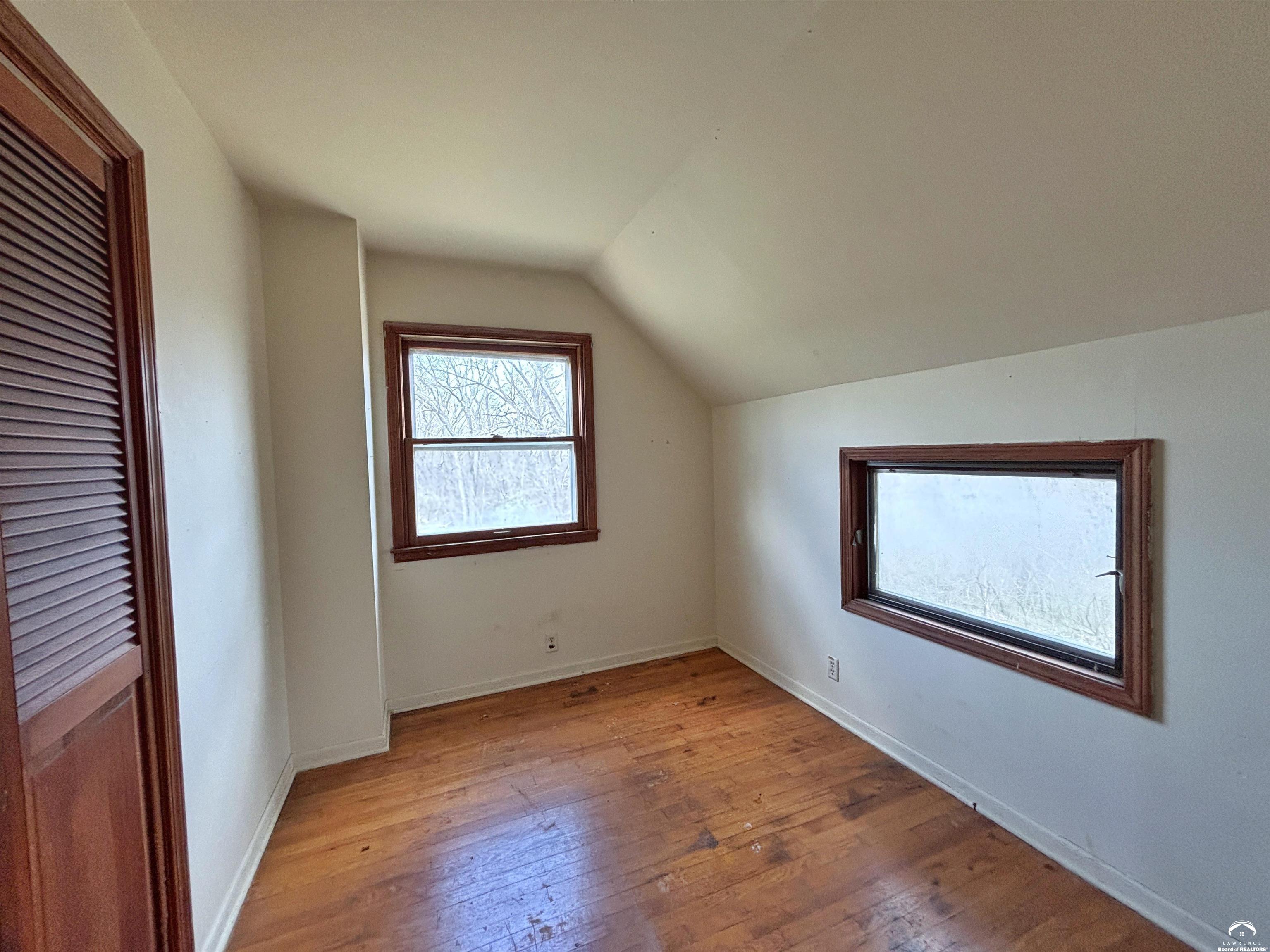 1237 North 900 Road Lawrence, KS 66047 - Photo 30 of 61
