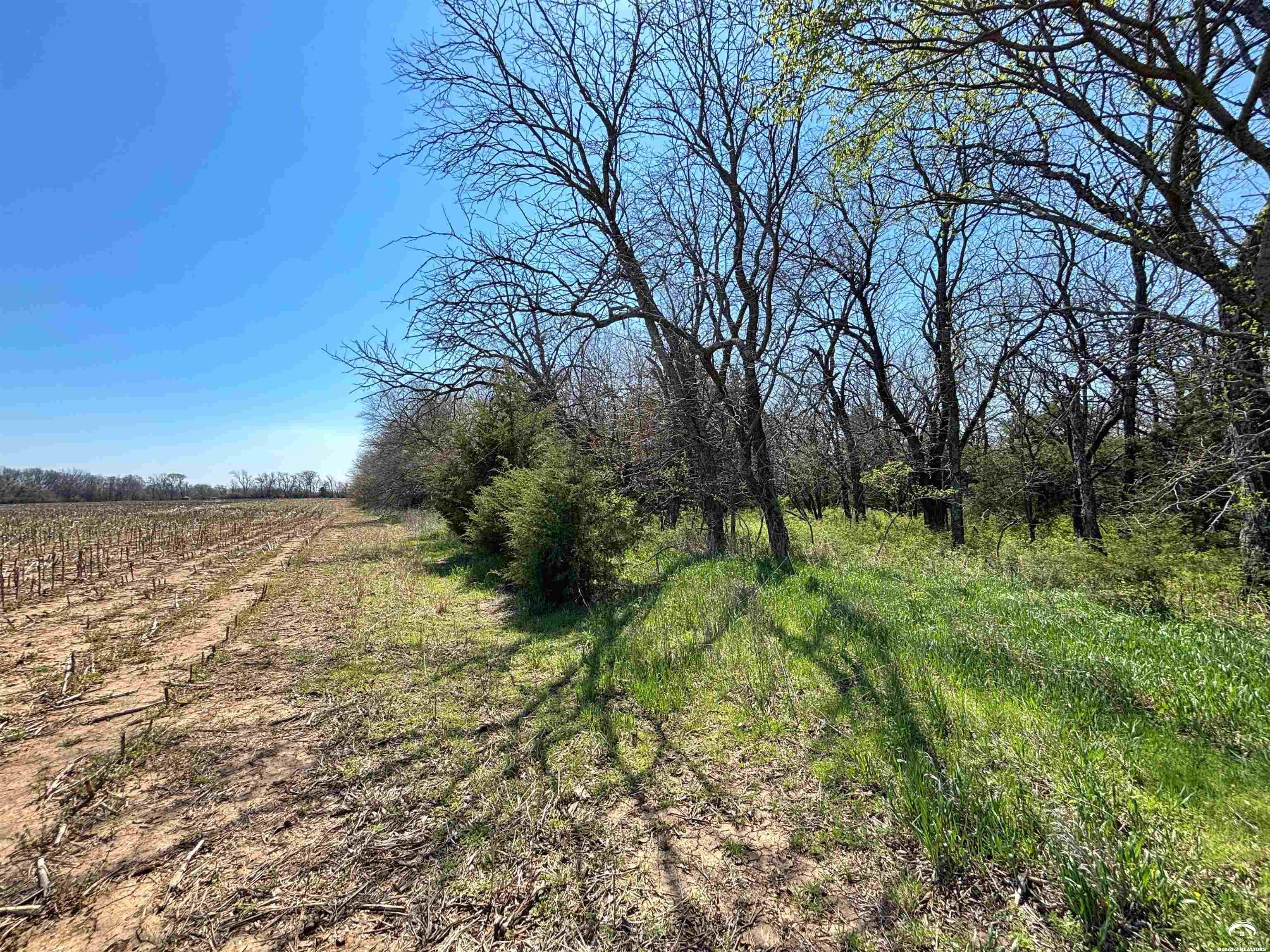 1237 North 900 Road Lawrence, KS 66047 - Photo 45 of 61