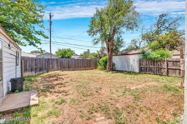 $169,900 | 2427 26th Street, Lubbock, TX 79411