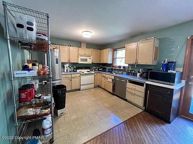 346 Snow Mass Road Henryville, PA 18332 - Photo 9 of 57 IMG_9720