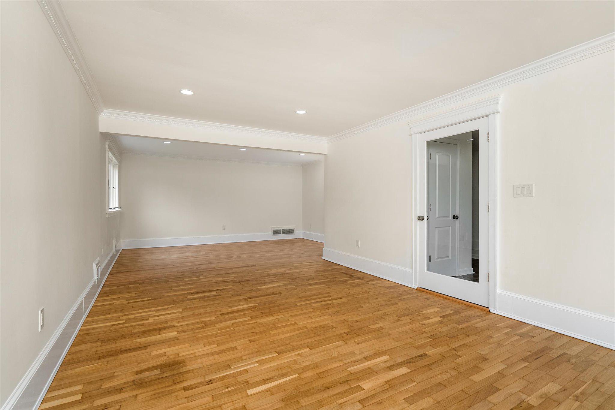 406 Flock Road Hamilton, NJ 08619 - Photo 8 of 40 Open living room and dining room