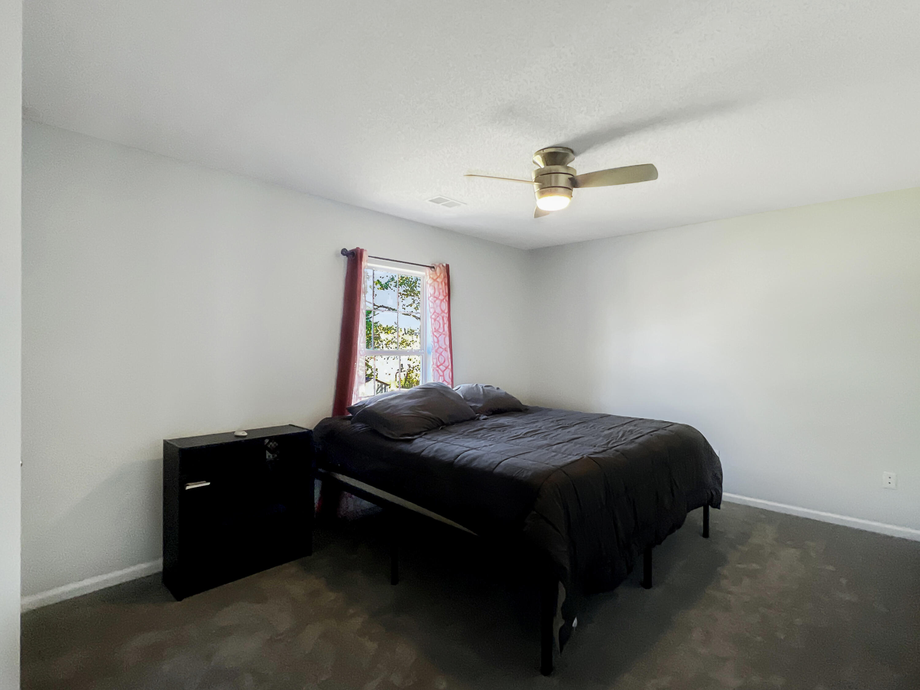 124 Tyron Road Summerville, SC 29483 - Photo 26 of 28 Br 2