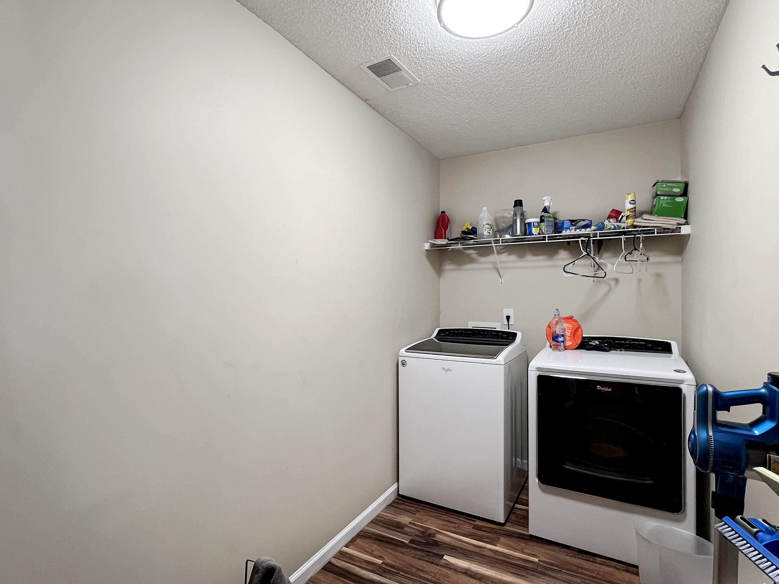 124 Tyron Road Summerville, SC 29483 - Photo 27 of 28 Laundry
